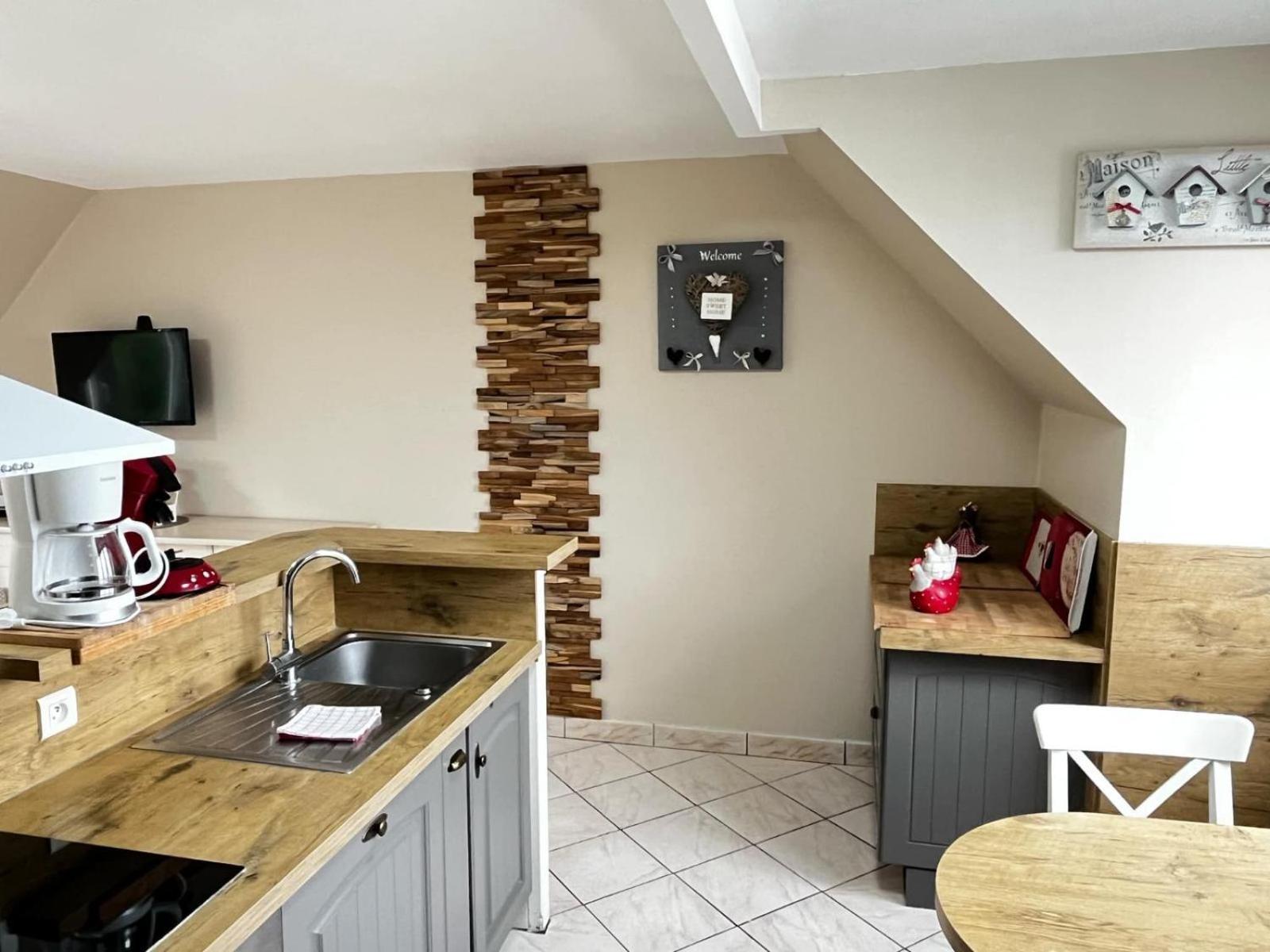 Chez Fifille Appartement Dans Honfleur Parking Prive Bagian luar foto